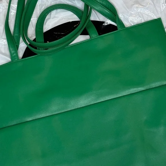 Telfar - Green Screen - Large - Picture 7 of 8